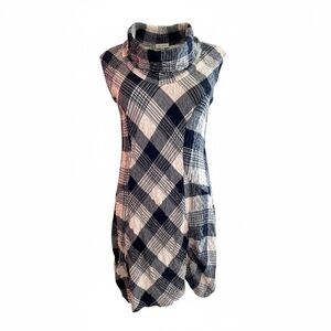 Niche Nilgun Derman Lagenlook Art To Wear Textured Cowl Top